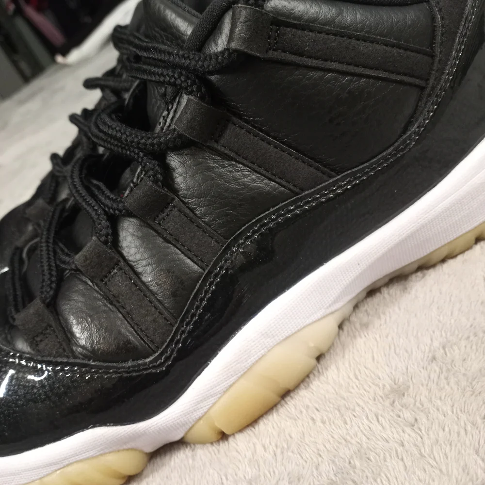 Jordan Retro Low  Basketball Shoes Size 11.5 Jordan Men's Black Sneakers - Picture 2 of 12